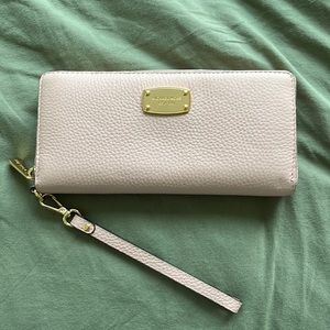 Michael Kors Pink Leather Wallet